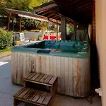 Holiday home Maison Avec Piscine, Et Jacuzzi