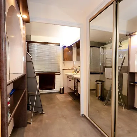 Maison Avec Piscine, Et Jacuzzi بيت للعطل Saint-Jean-d'Arvey