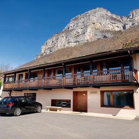 Maison Avec Piscine, Et Jacuzzi Saint-Jean-d'Arvey
